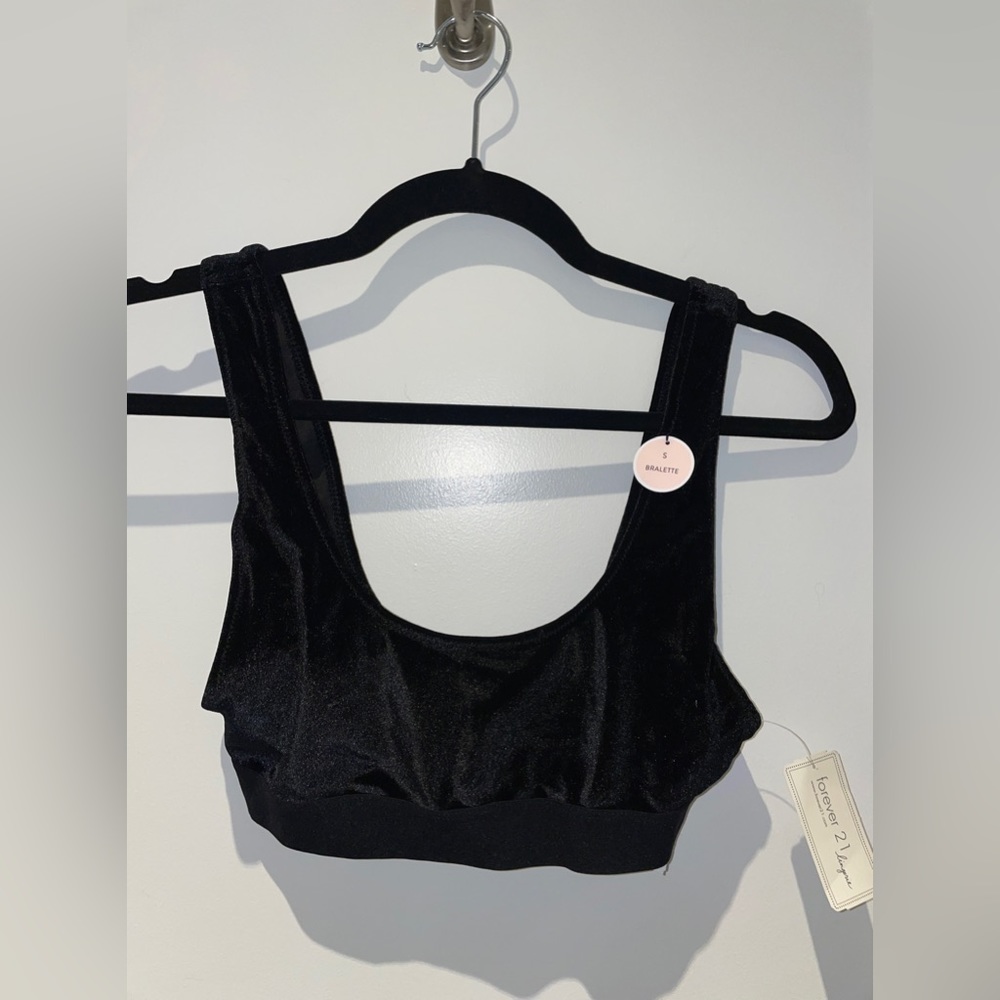 NWT Velour Scoop Bralette